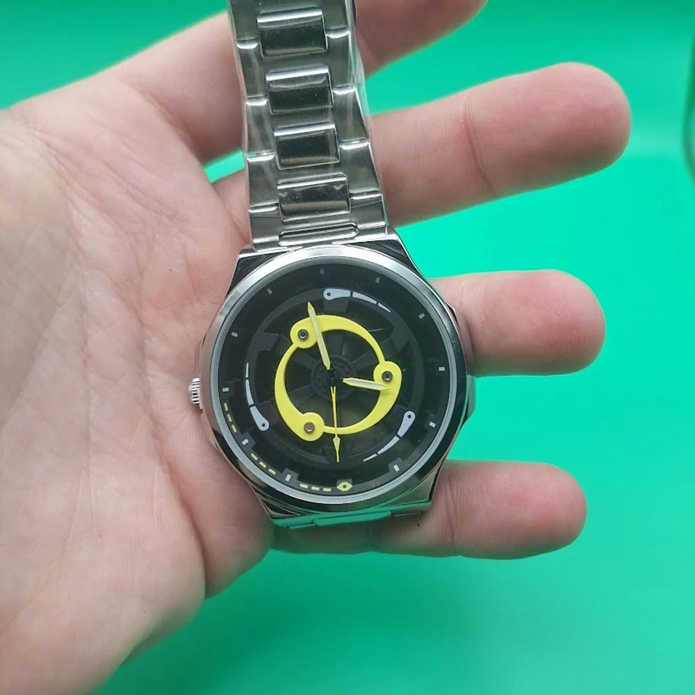 Never Stop Yellow Metal Spinner Watch Analog Quartz Wristwatch Timepiece